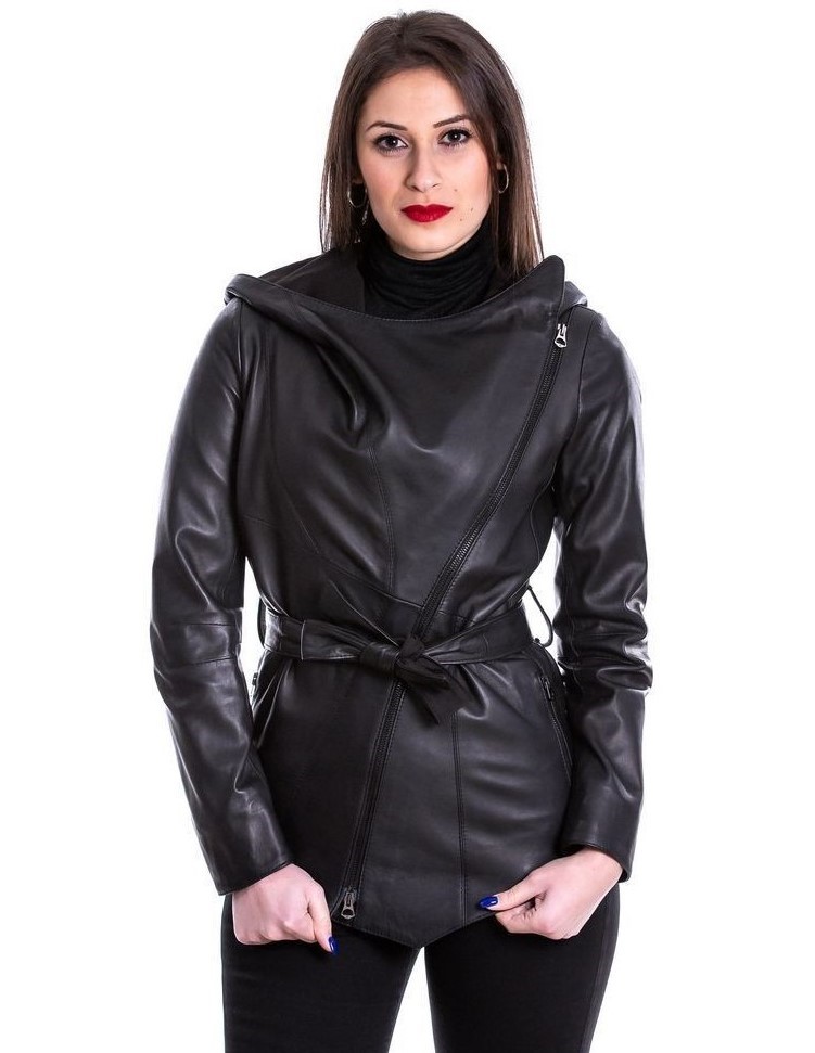 Giubbino in pelle da donna deals